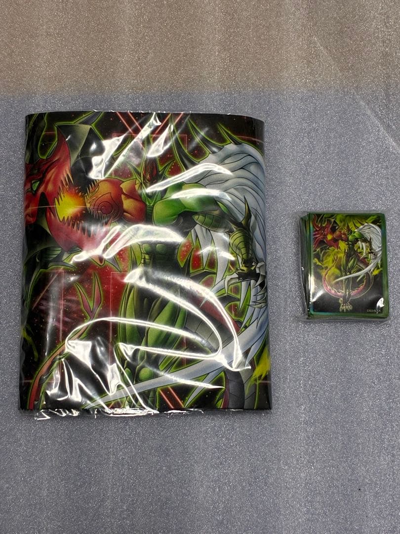 <新品未開封> E・HERO フレイムウィングマン プレイマット スリーブセット