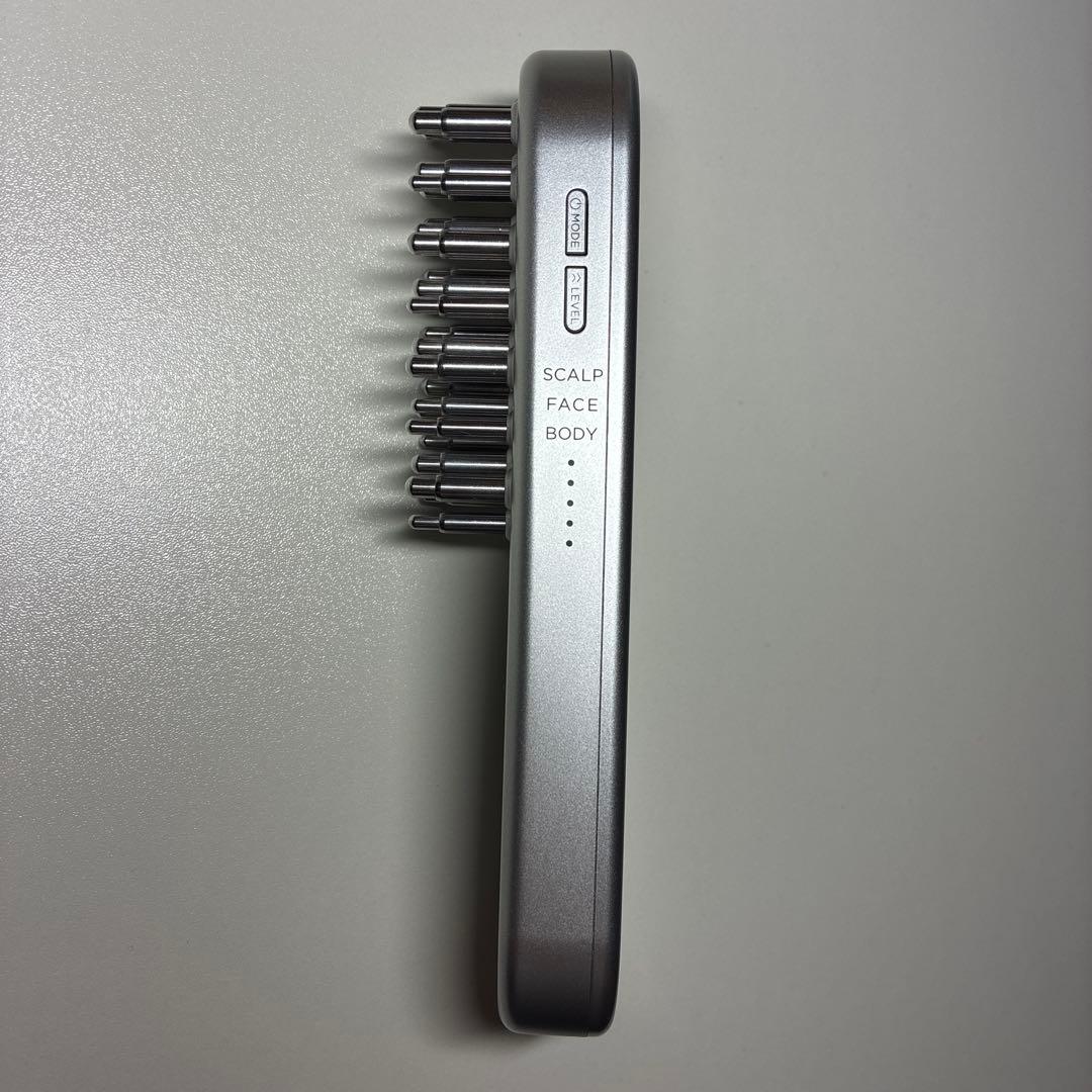 サロニア　美顔器　ＥＭSリフトブラシ　電気ブラシ