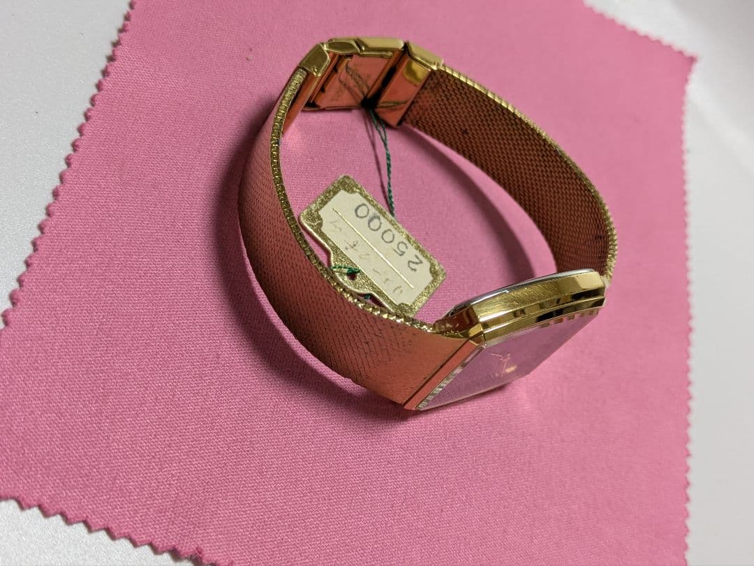 RICOH ブラック＆ ゴールド アンティーククォーツ腕時計