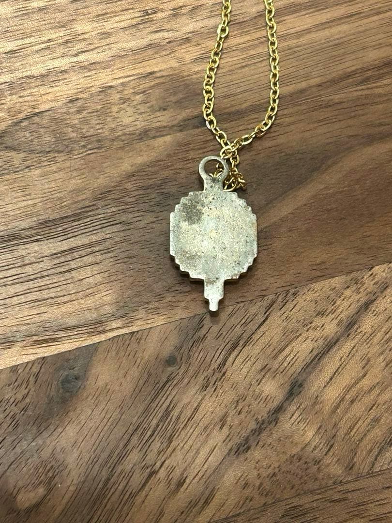 ビンテージカレッジチャーム　ペンダント USA チャーム　サリアーズビル