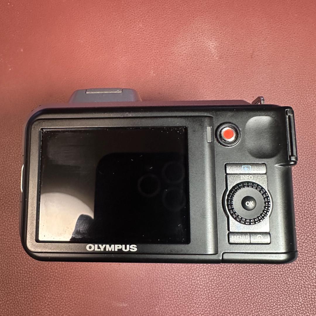オリンパス OLYMPUS SP-600UZ デジタルカメラ　ズーム15X