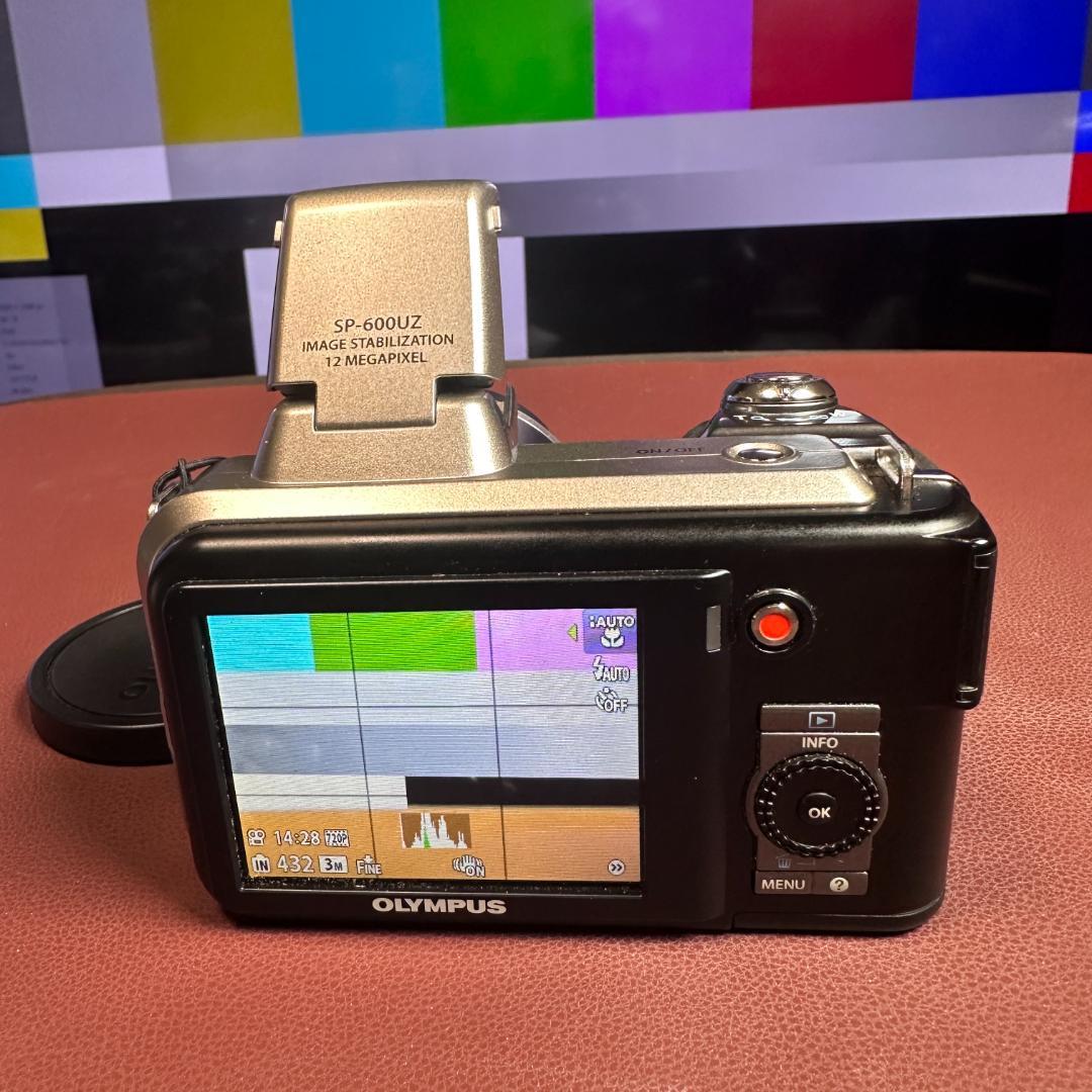 オリンパス OLYMPUS SP-600UZ デジタルカメラ　ズーム15X