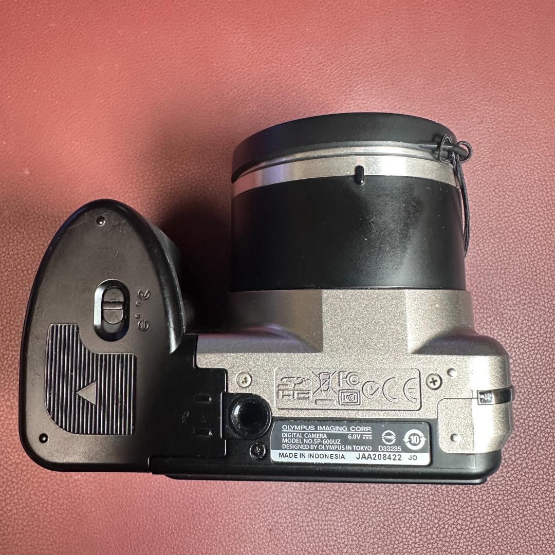 オリンパス OLYMPUS SP-600UZ デジタルカメラ　ズーム15X