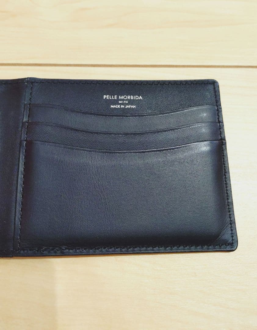 ペッレモルビダ　ミニウォレット