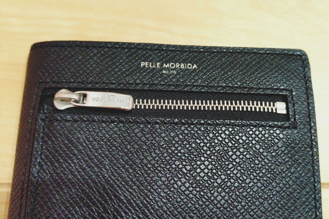 ペッレモルビダ　ミニウォレット
