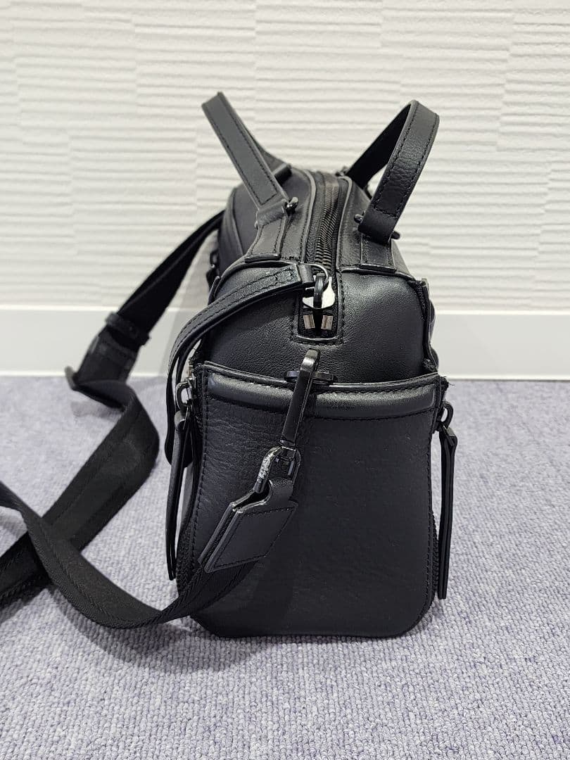 【美品】DIESELディーゼル 2way ショルダーバッグ ユニセックス