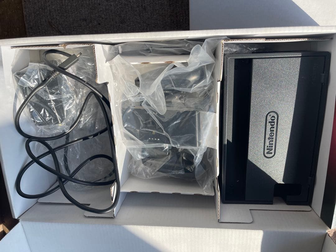 Nintendo Switch 本体 Joy-Con付き ジャンク　箱付き