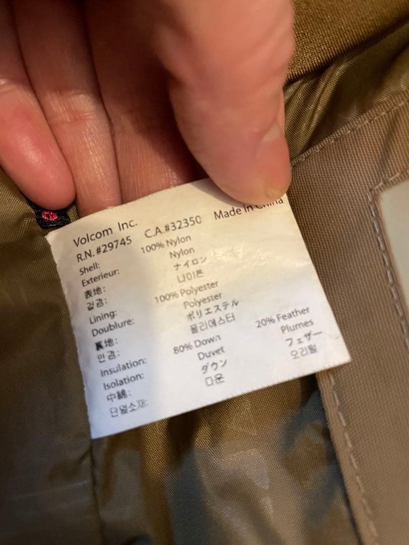 レア　VOLCOM スノーボードジャケット Sサイズ　タウン用でも