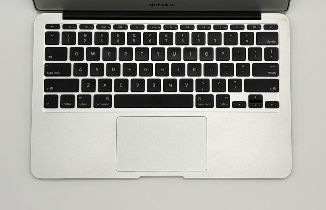 Core i7、MacBook Air 2013、11インチ、8GB、512GB