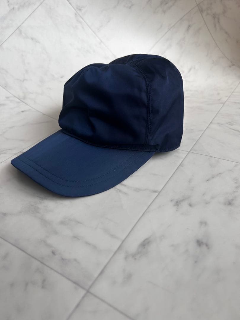プラダ　ネイビーキャップM