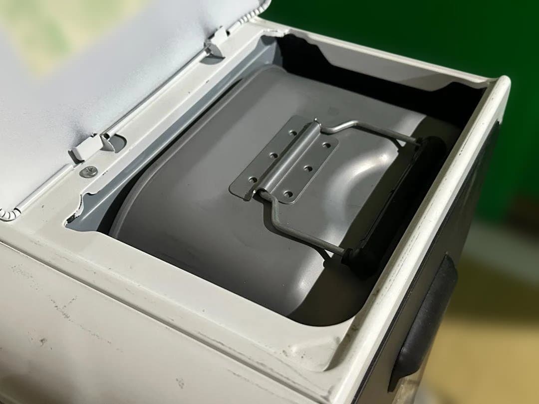 ハ*ル様 ダイニチ ブルーヒーター FW-5716SDR 石油ファンヒーター 2