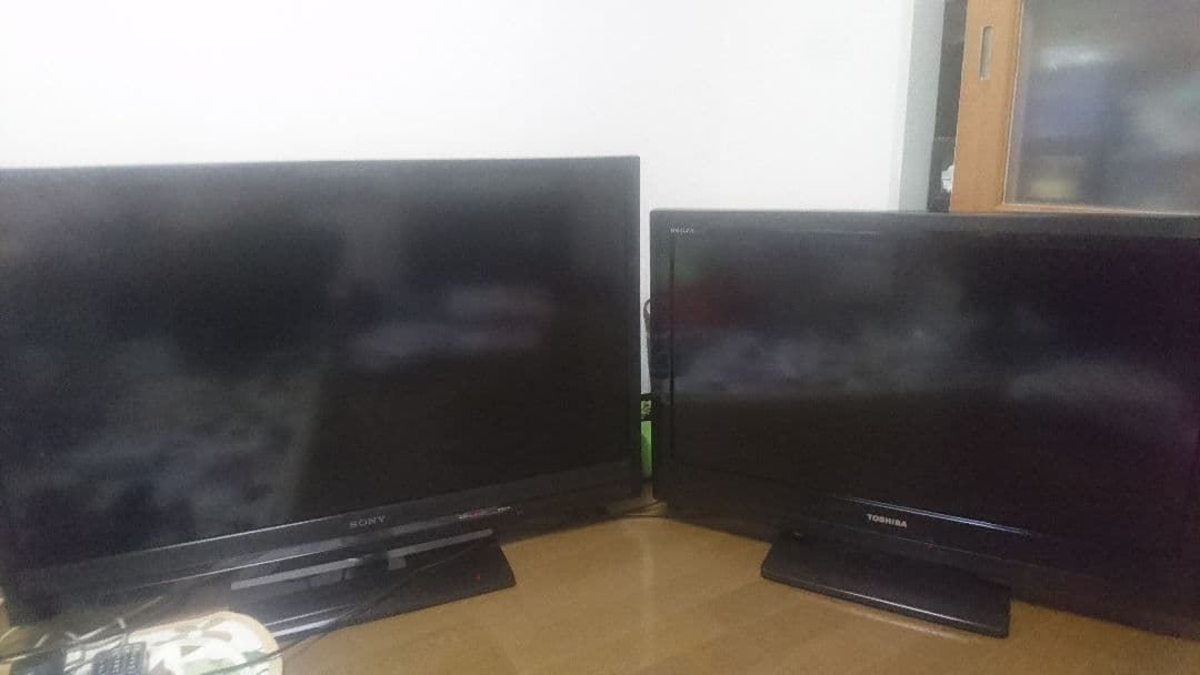 ブラビア32型 & BRAVIA 22【送料無料】