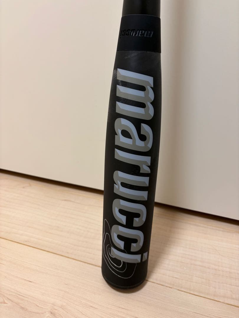 黒ワニ　83センチ　700g 軟式バット 専用ケース付き