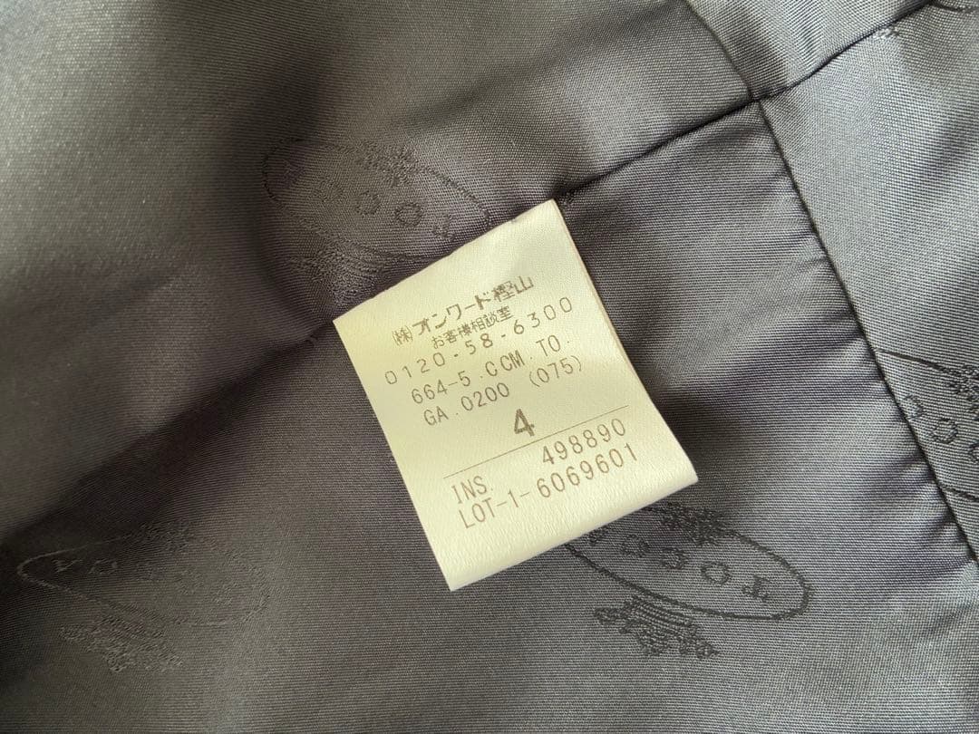 【TOCCA】フード付きネイビー モッズコート（ライナー付き）４