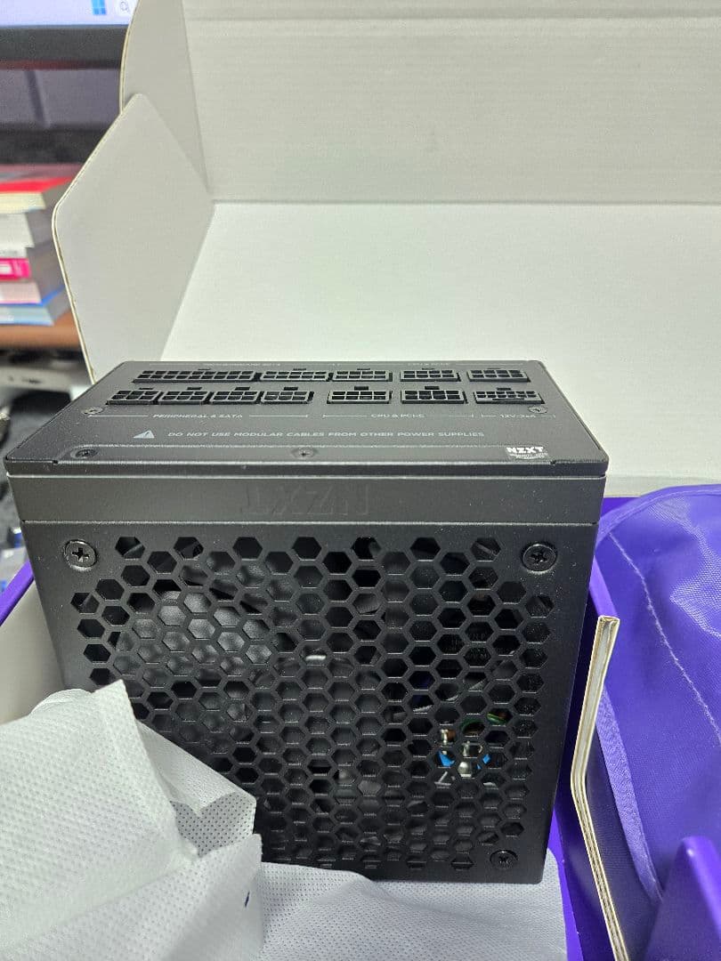 2025　atx3.1 NZXT C1000 GOLD 1000W 電源ユニット