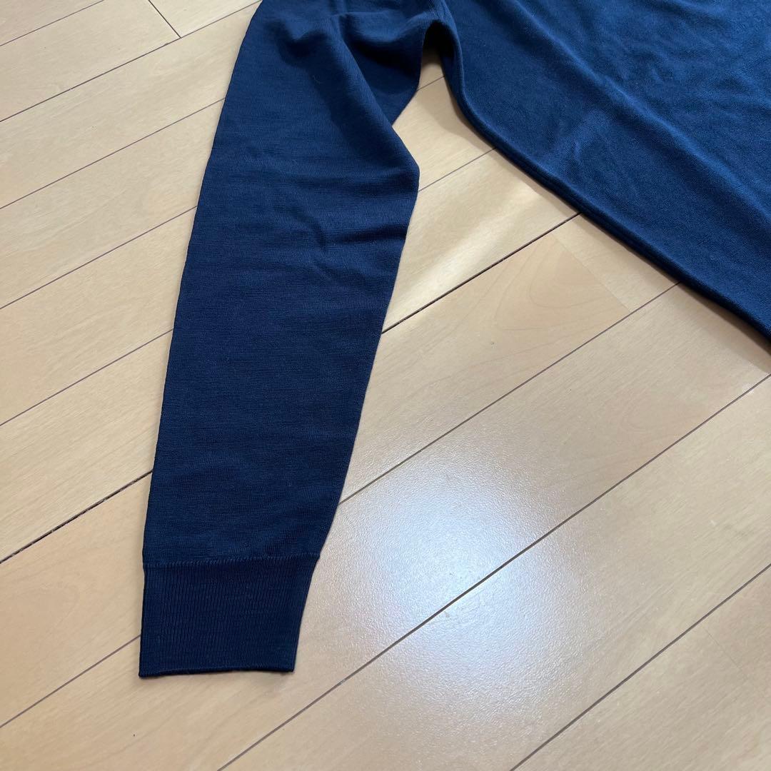 JOHN SMEDLEYタートルネックニット