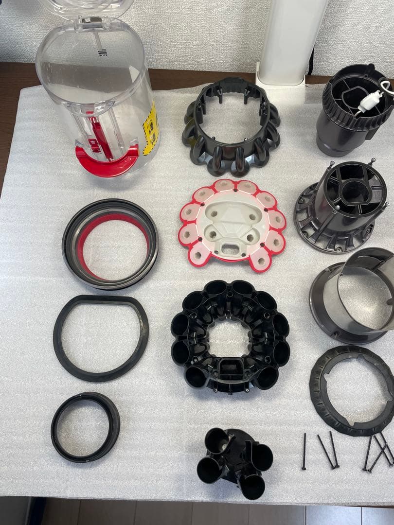 【美品・完全分解清掃済み】ダイソン V10 sv12 フロアドッグ付