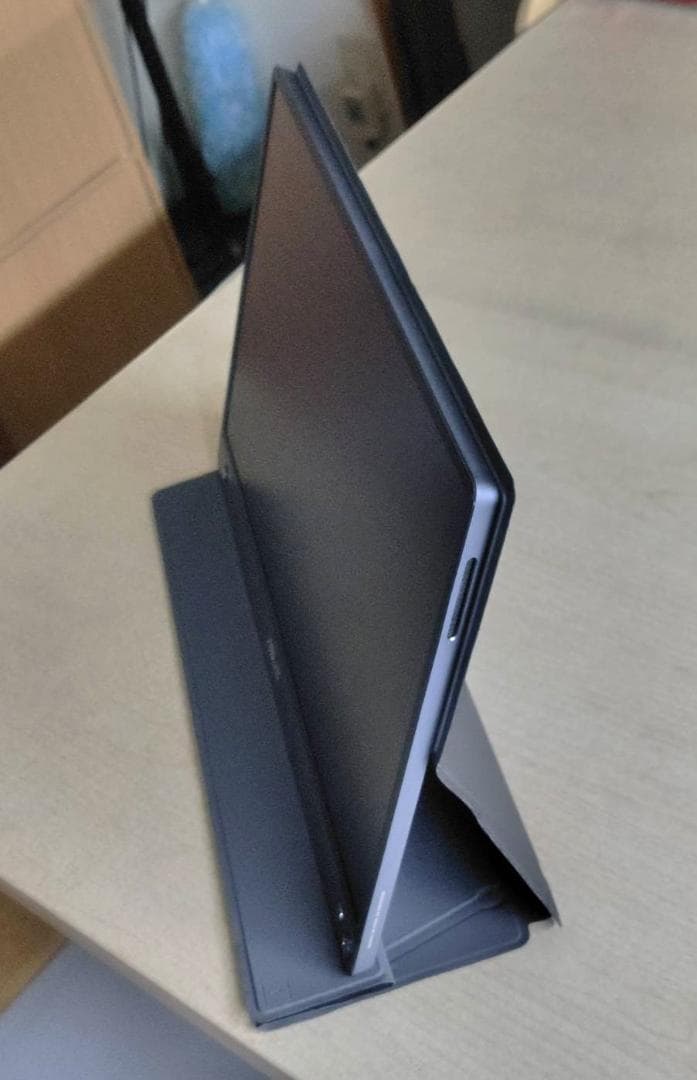 ASUS MB16AMT バッテリー内蔵15.6インチモバイル モニター