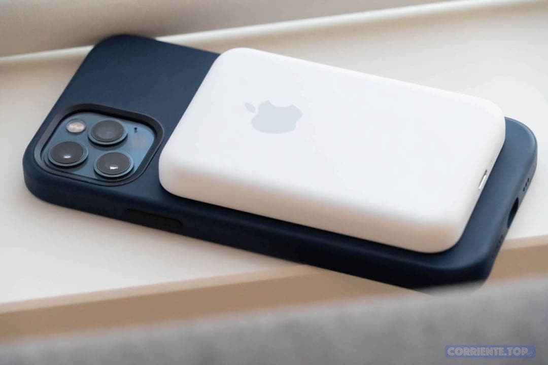 【Apple】MagSafe モバイルバッテリー 充電器