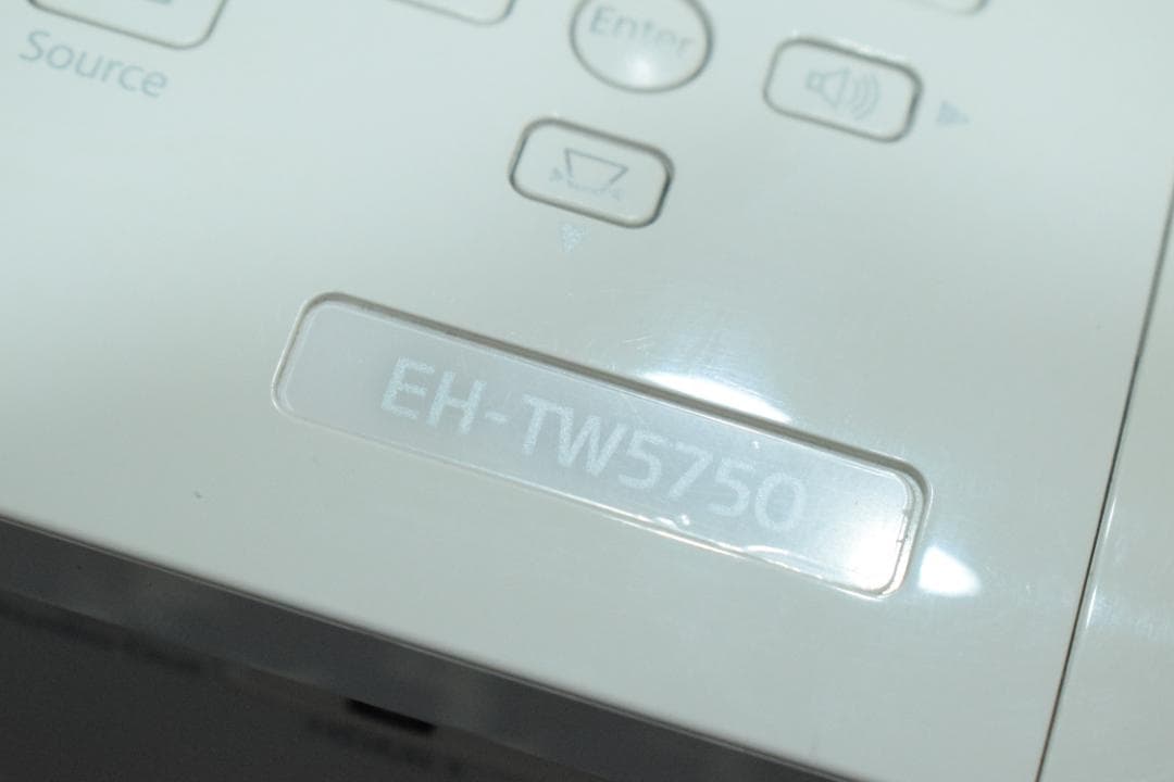 EPSON プロジェクター EH-TW5750 動作OK！