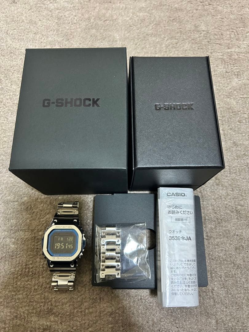 筆*ア様 G-SHOCKフルメタル 多少の小傷はあるが、商品の状態は良好です。