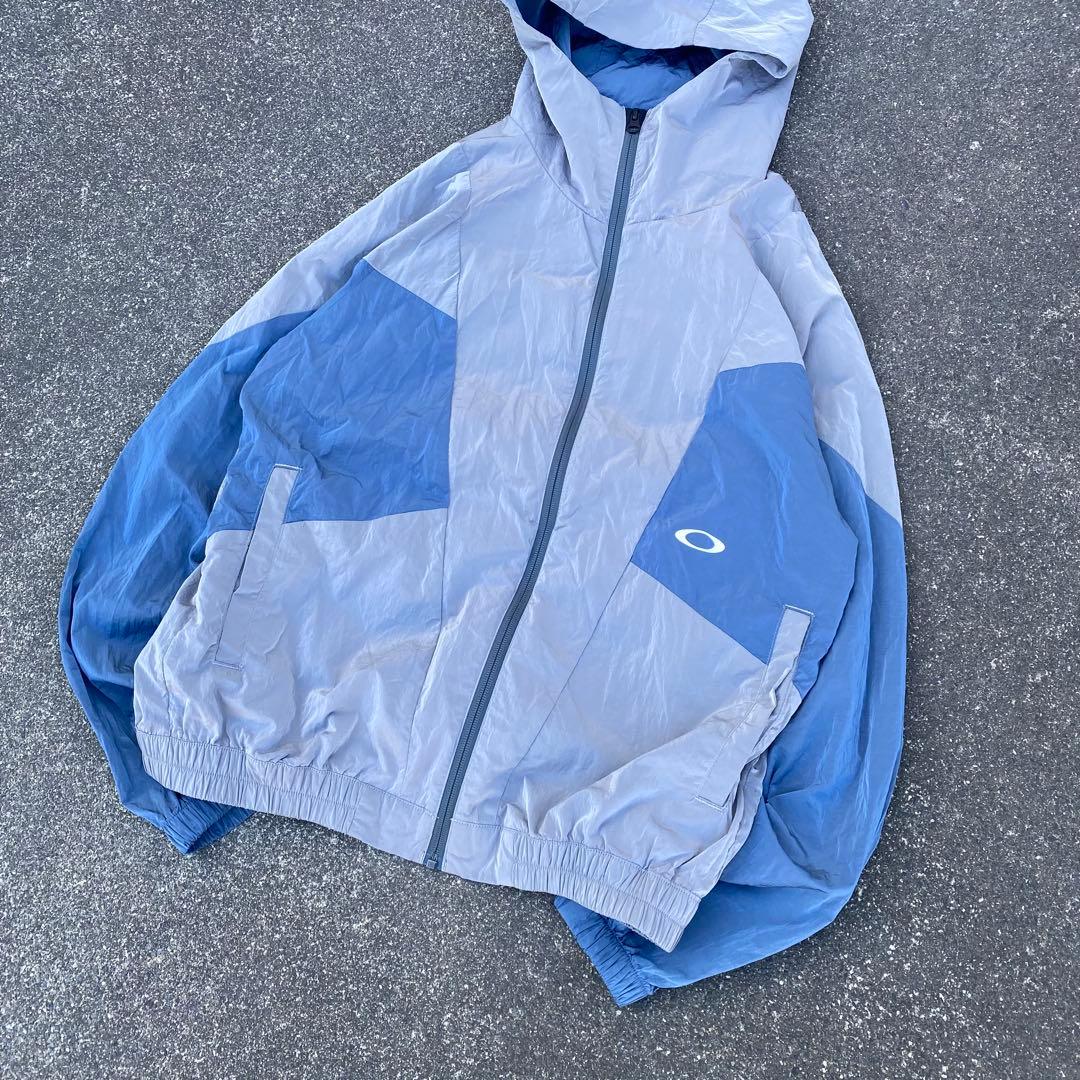 00s OAKLEY 短丈 nylon jacket y2k テック系 人気