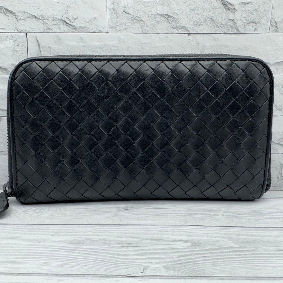 【美品】ボッテガヴェネタ イントレチャート　ラウンドファスナー レザー　ブラック