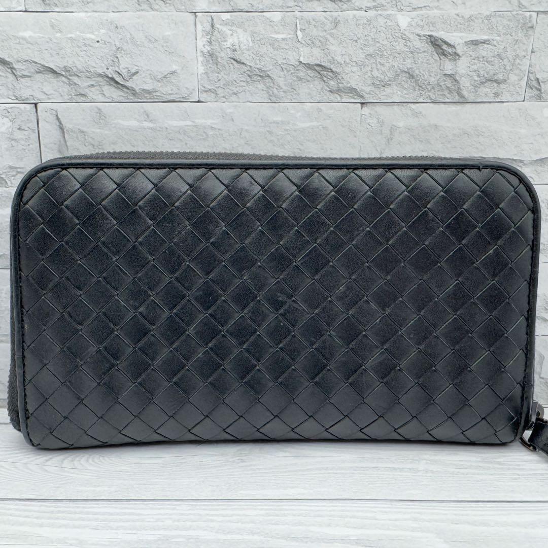 【美品】ボッテガヴェネタ イントレチャート　ラウンドファスナー レザー　ブラック