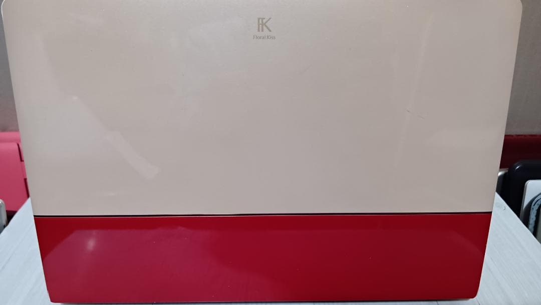 Fujitsu Floral Kiss 4世代i5 バイカラー　おしゃれ