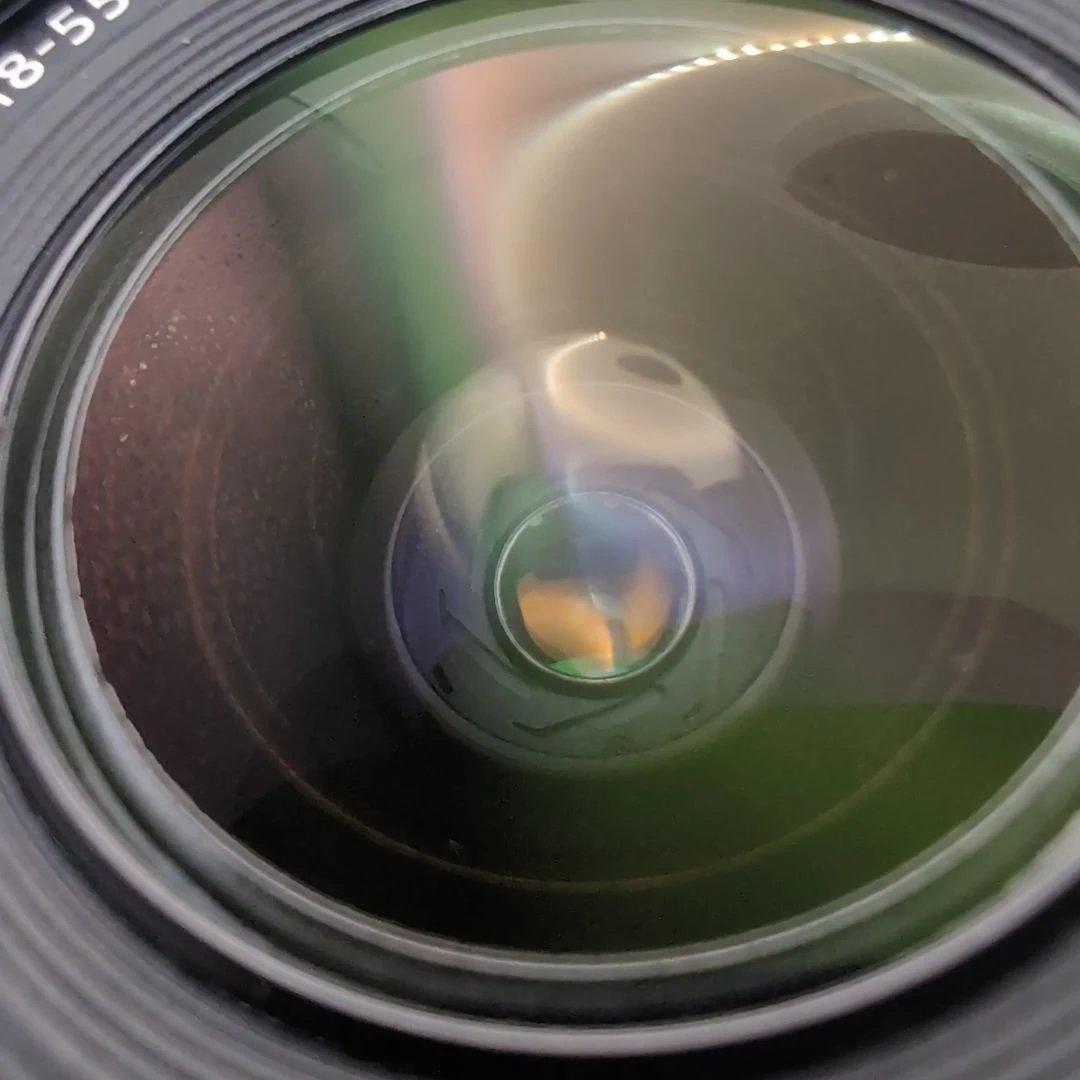 Canon EOS Kiss Digital X（バッテリー＆充電器付き）