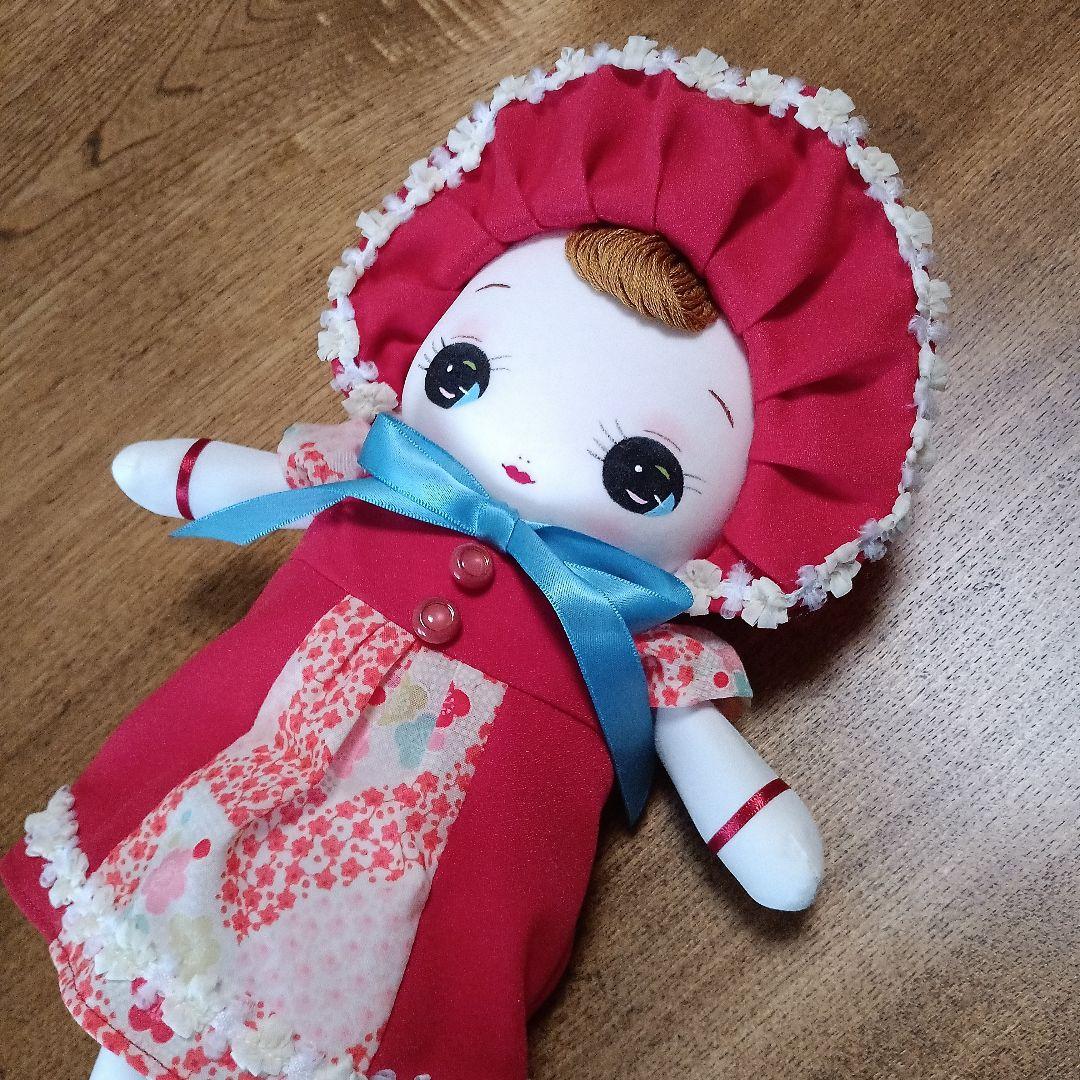 文化人形　ブラブラ人形　レトロモダン:花柄ドレスの布製ドール