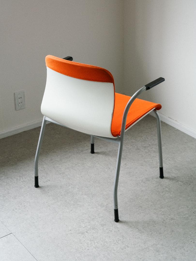 00's KOKUYO \"ALINA/C\"チェア モダン スペースエイジデザイン