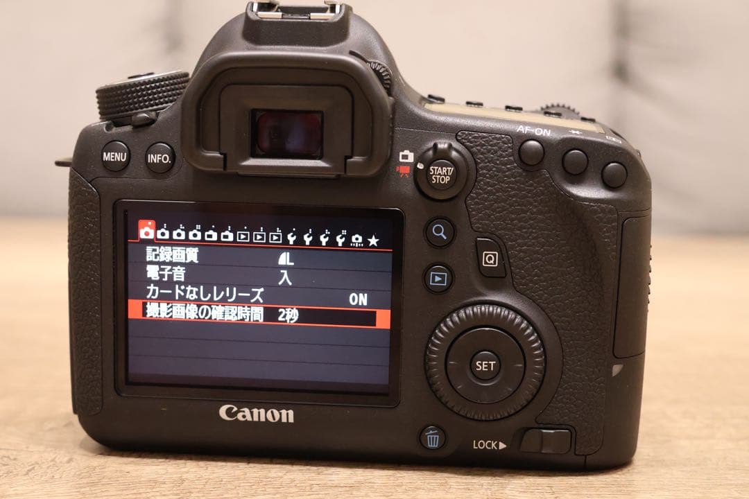 Canon EOS 6D ボディ フルサイズ一眼レフカメラ