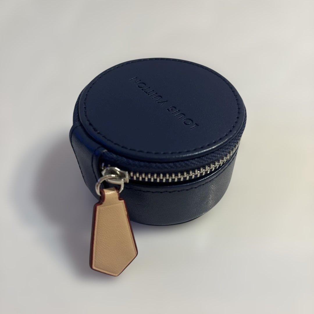 LOUISVUITTON ルイヴィトン ワイヤレスイヤホン モノグラム 白