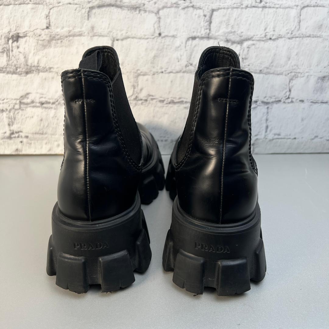 【最終処分SALE】PRADA プラダ チェルシーブーツ ブラック A-9198