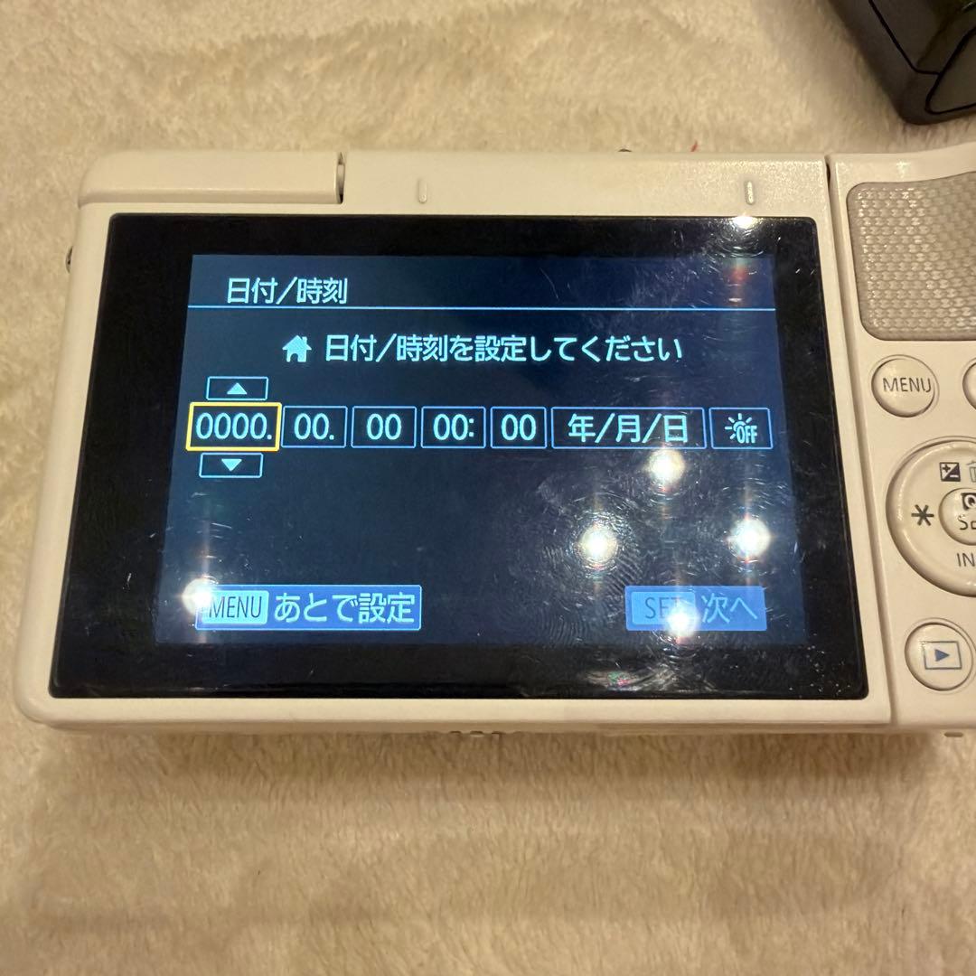 Canon EOS M100 ミラーレスカメラ レンズ2本付き