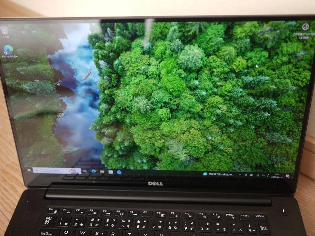 DELL ノートPC 4K タッチパネル　i7-16GB-512