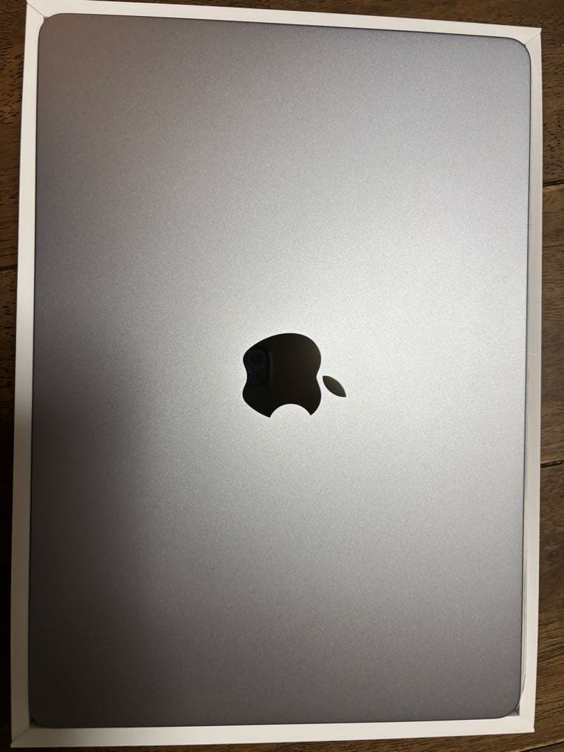 Apple MacBook Air m2 2022シルバー 本体