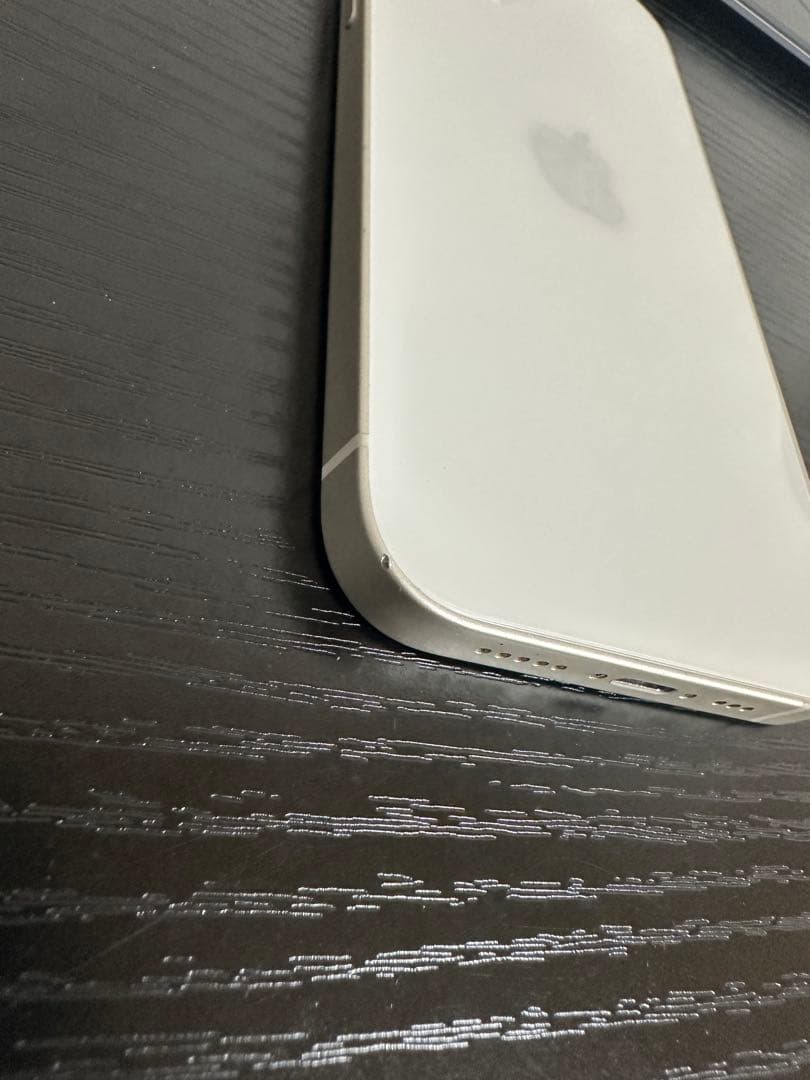 Apple iPhone 14 ホワイト 本体 箱付き　24時間以内発送‼️