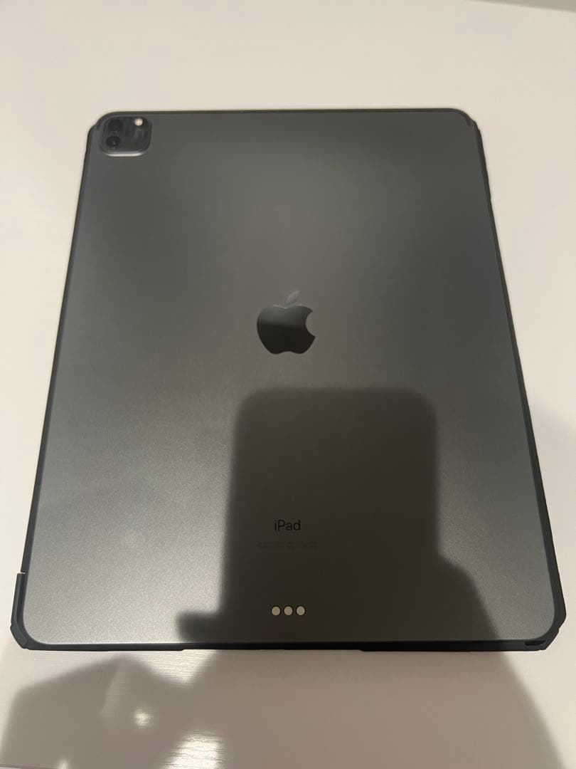 iPad Pro 第4世代 12.9 128GBWiFiモデル(カバー、ペン付)