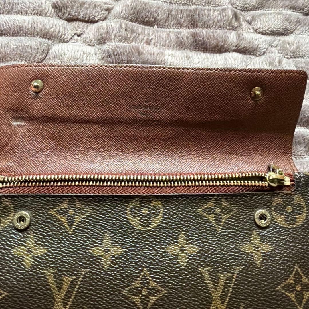 Louis Vuitton モノグラム 長財布 チェーン付き