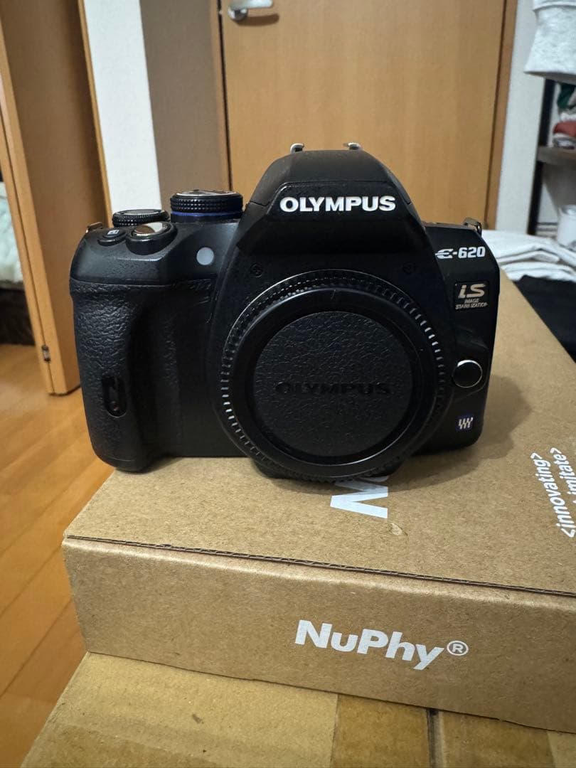 OLYMPUS E-620 デジタル一眼レフカメラ