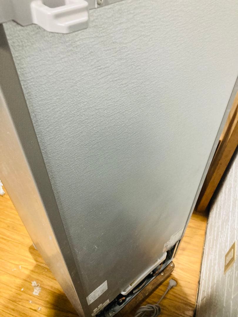 ① 冷凍冷蔵庫 2ドア SHARP 128L SJ-H13E-S 2019年