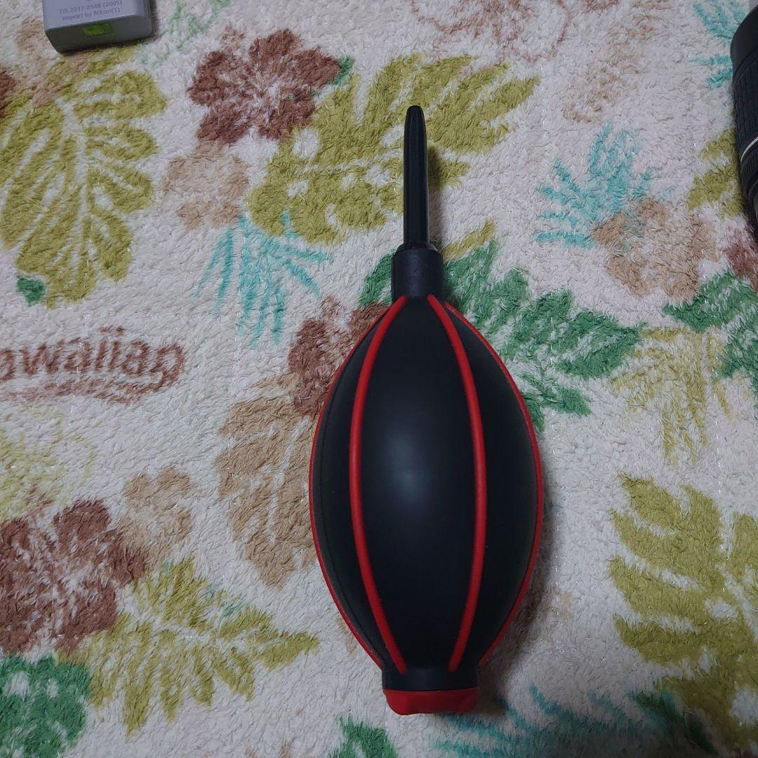 【美品】Nikon D5600 18-55 VR+70-300VR kit