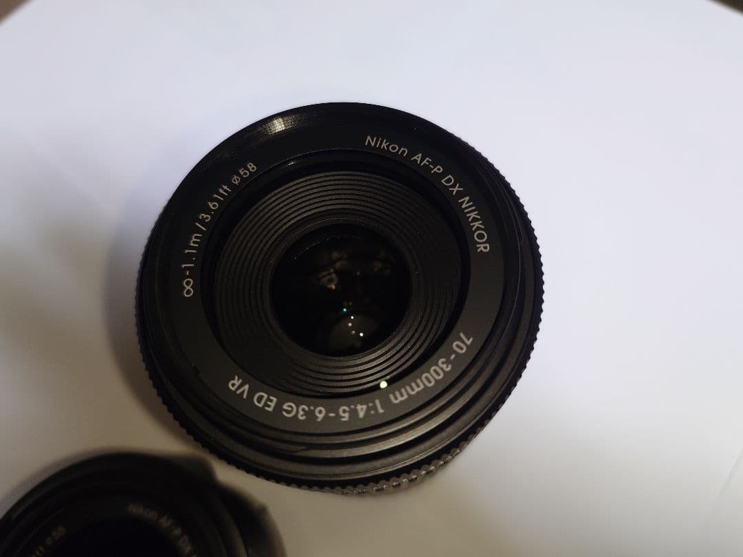 Nikon D5600 デジタル一眼レフ ダブルズームキット　ショット数3015