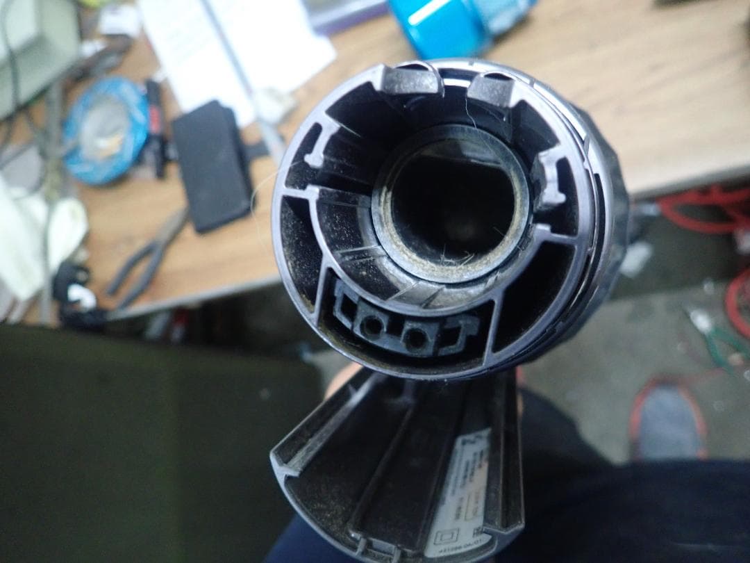 ル*ー様 dyson コードレススティッククリーナー 本体