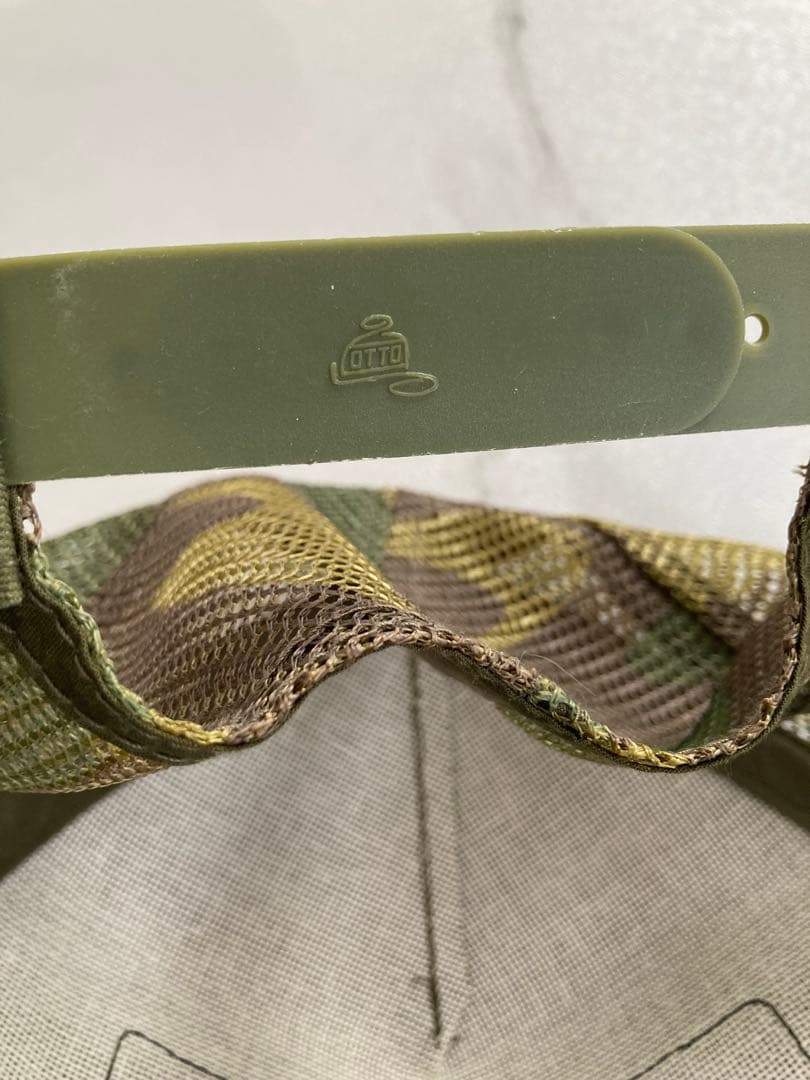 ぴすけ　CHROME HEARTS 迷彩キャップ