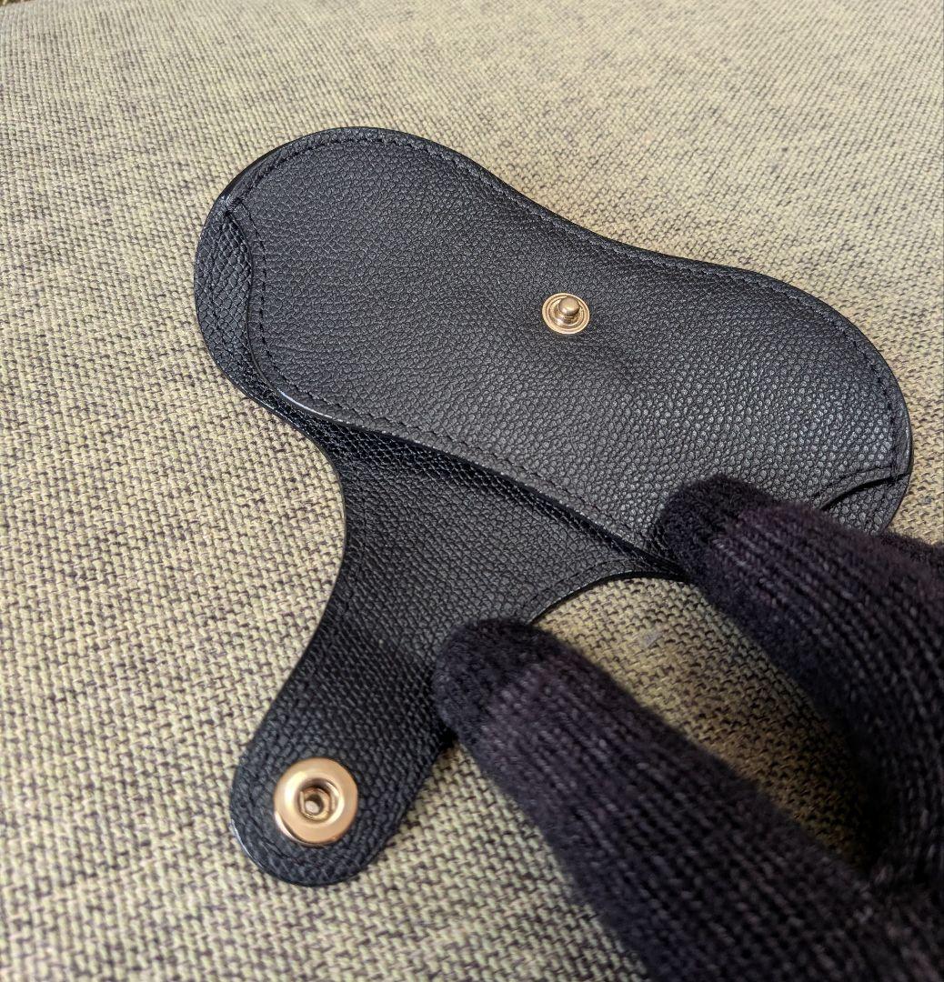 ヴァレクストラ メガネケース