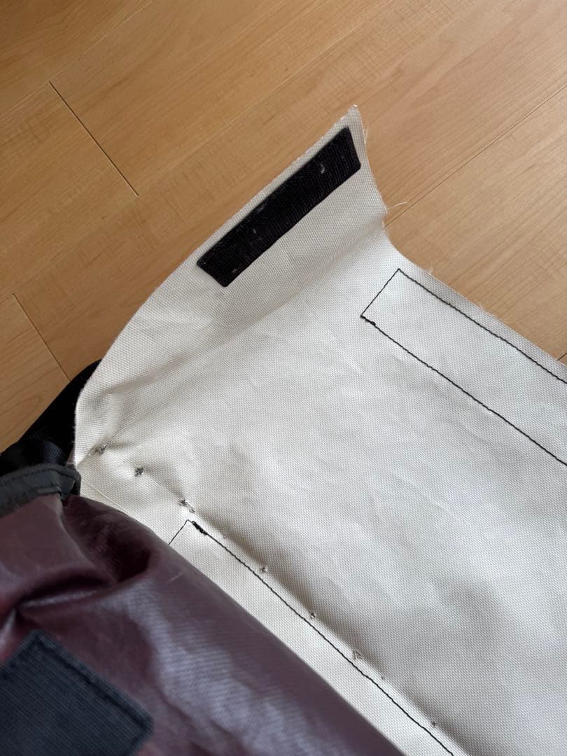 FREITAG メッセンジャーバッグ ベージュ/ブラウン