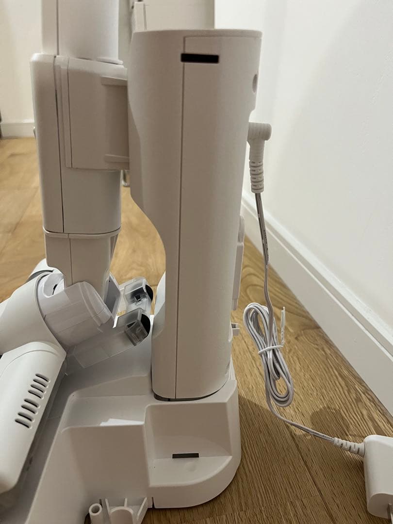 【訳アリ】アイリスオーヤマ　AZ-SCD-123P-W MagiCaleena